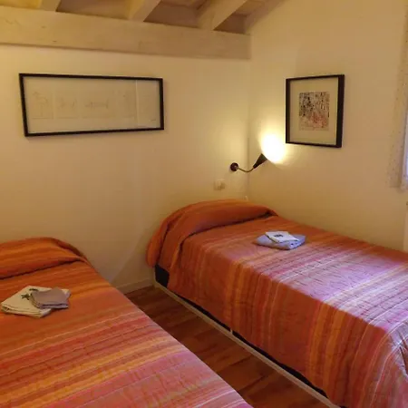Orchid Villas With Pool * Перледо